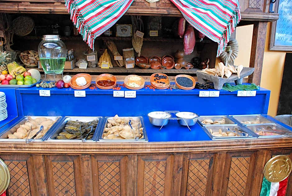 Nuestras Raices Hotel - Museo - Restaurante