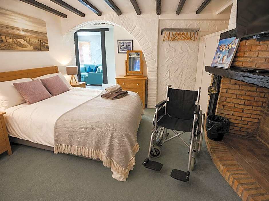 Smugglers Luxury Accommodation