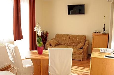 Superior Family Room