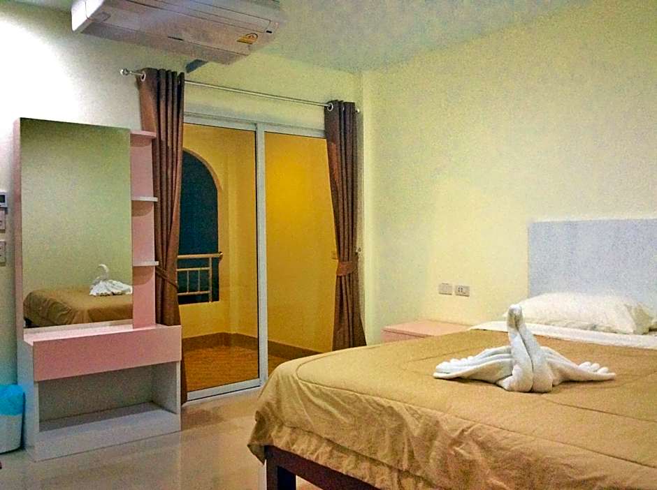 Photo 1 of 6 of Standard Double Room