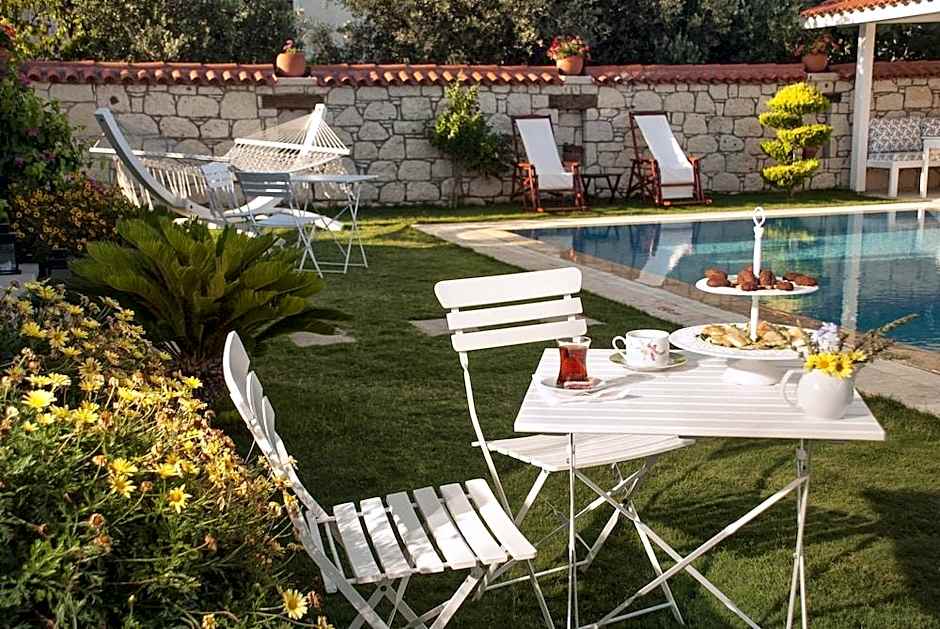 Vodina Hotel