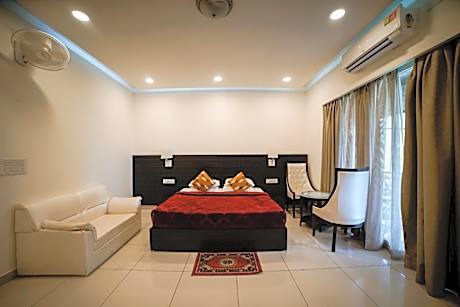 King Room with Balcony