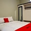 RedDoorz Plus near Jogja City Mall 5