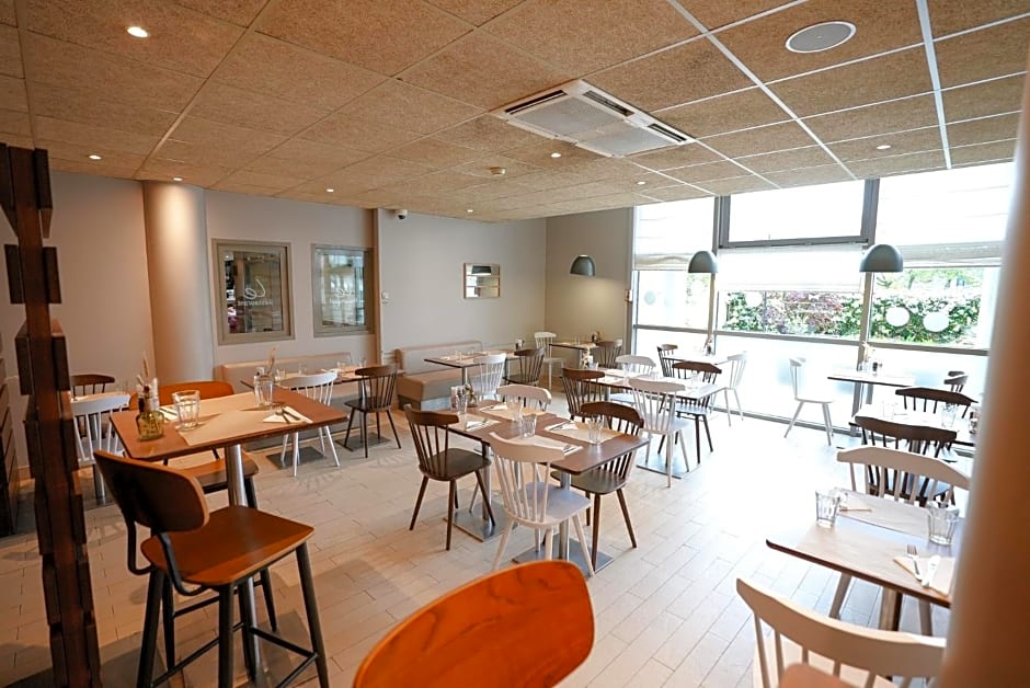 Hotel Campanile Roissy