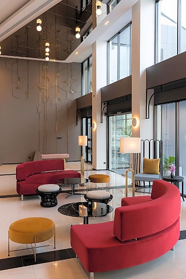 Centara Life Hotel Bangkok Phra Nakhon