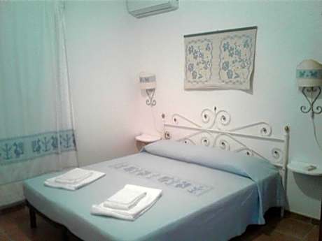 Two-Bedroom Apartment (5 Adults)