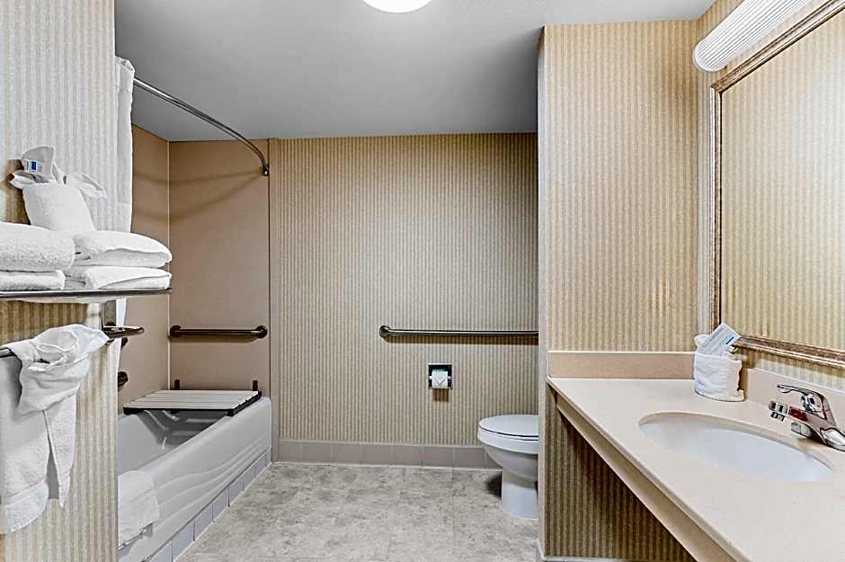 SureStay Plus Hotel by Best Western Chey