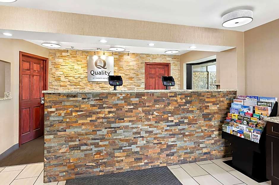 Quality Inn Cleveland Airport