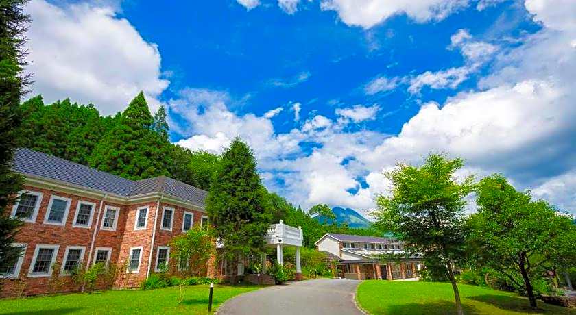 Yufuin Forest Terrace Hotel & Spa