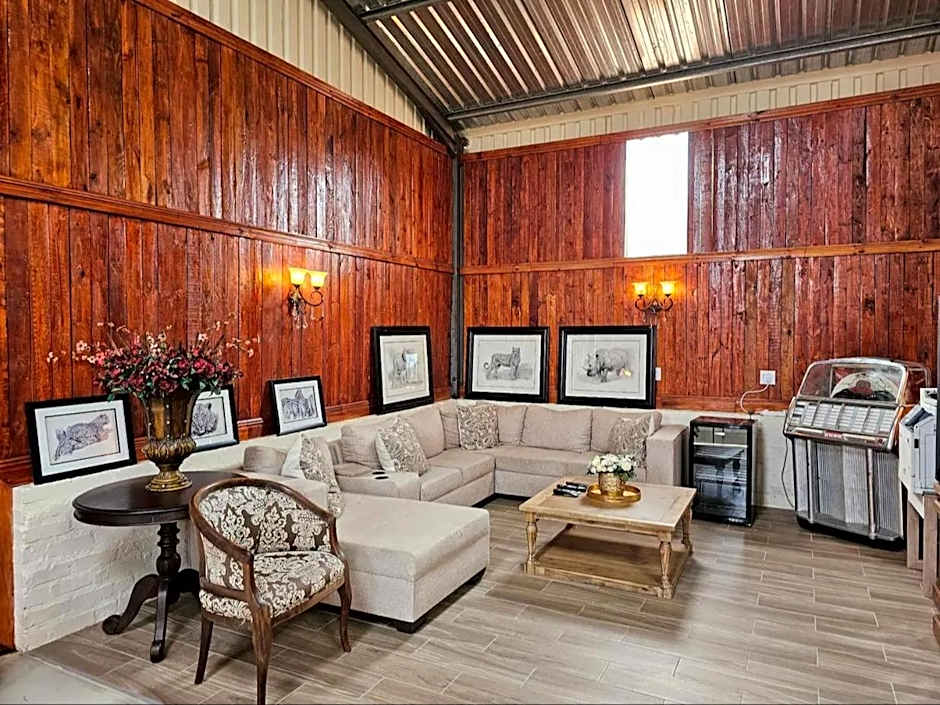 Valley View Eco Country Estate - Paradise in the Winelands