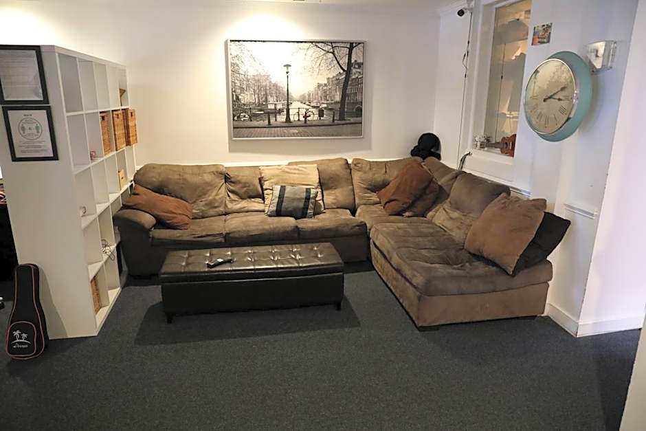 Duo Housing