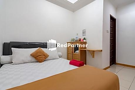 Langkar Guest House Syariah Mitra RedDoorz