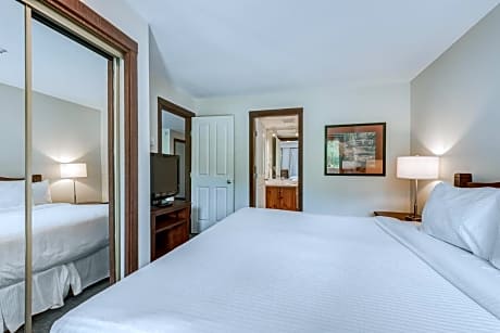 Two Bedroom Suite with Bunk Beds and Full Kitchen