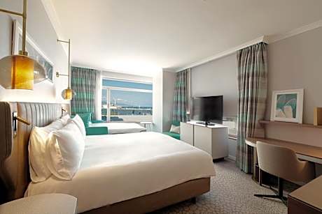 King Room With Sofa Bed