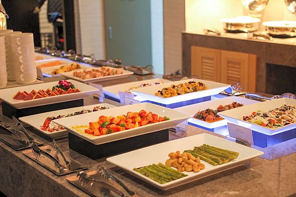 Golden Tulip Ever Yongin Hotel