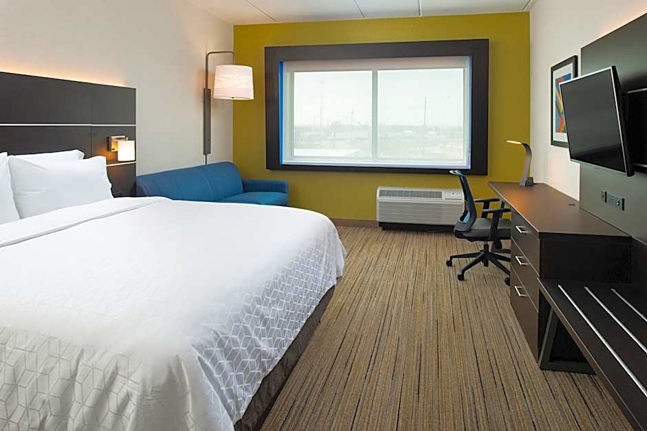 Photo 1 of 5 of Leisure 1 King Bed