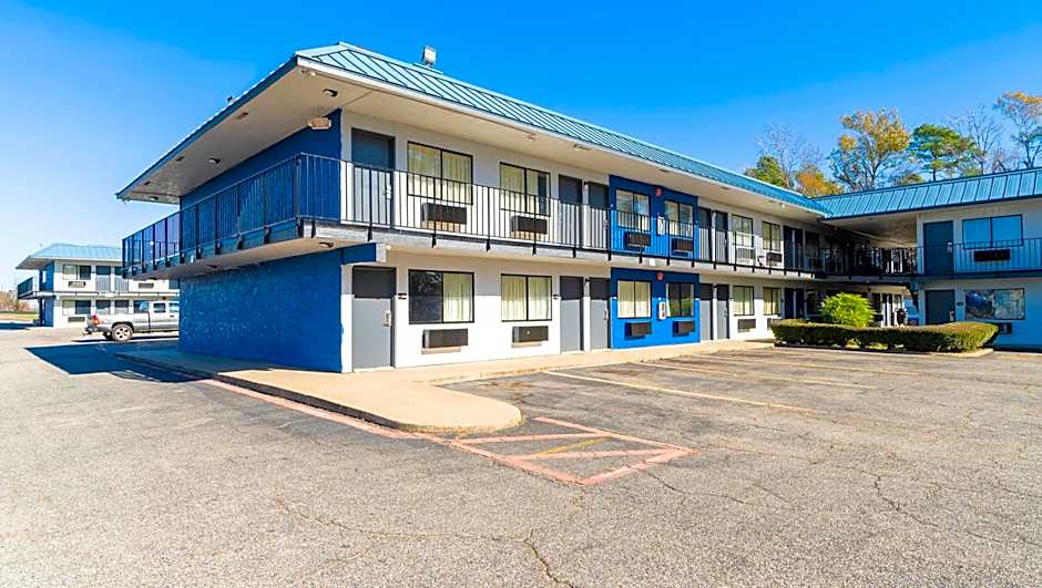 Xpress Inn & Extended Stays