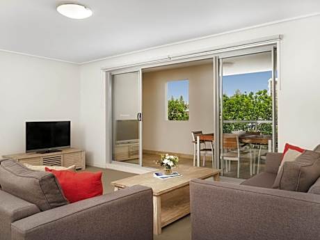 2 Bedroom Garden Terrace Apartment