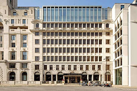 Montcalm Royal London House, Autograph Collection