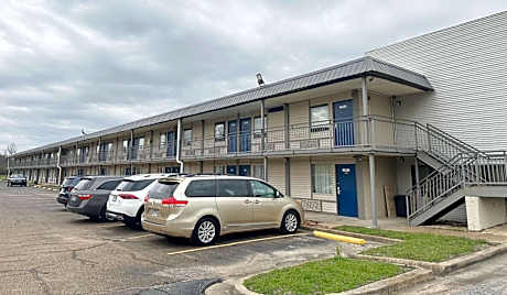 Motel 6 Forrest City AR