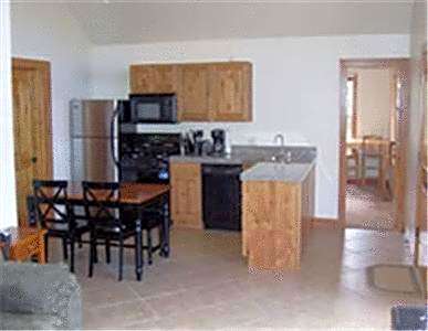 Stone Canyon Inn