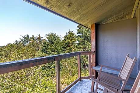 Deluxe King Room with Nature View