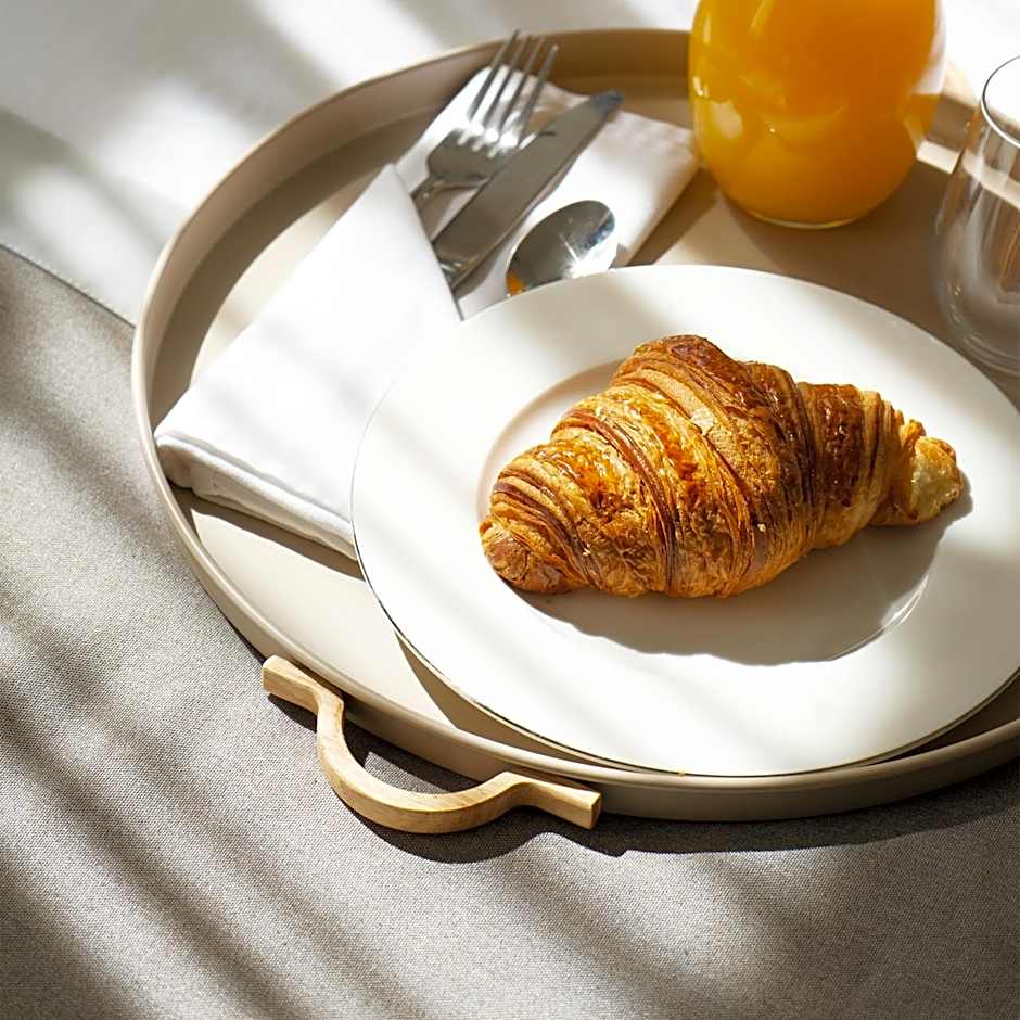 TIFLIS OPERA Aparthotel