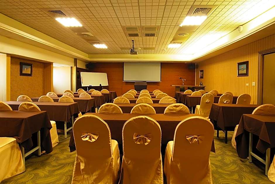 Lichia Royal Garden Hotel