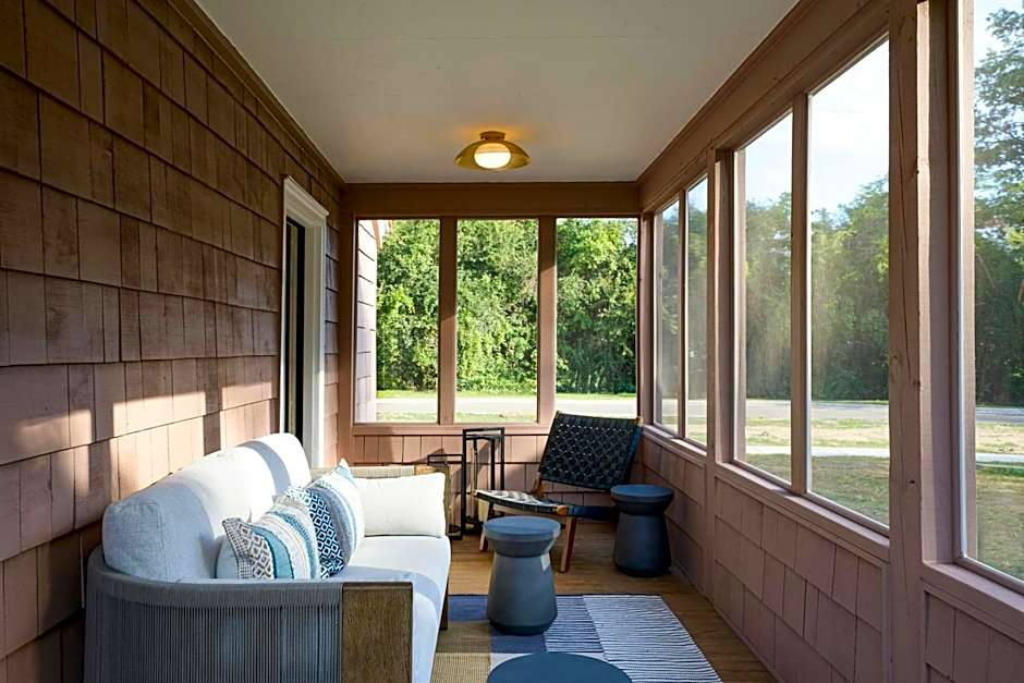 Dearborn Inn, Autograph Collection