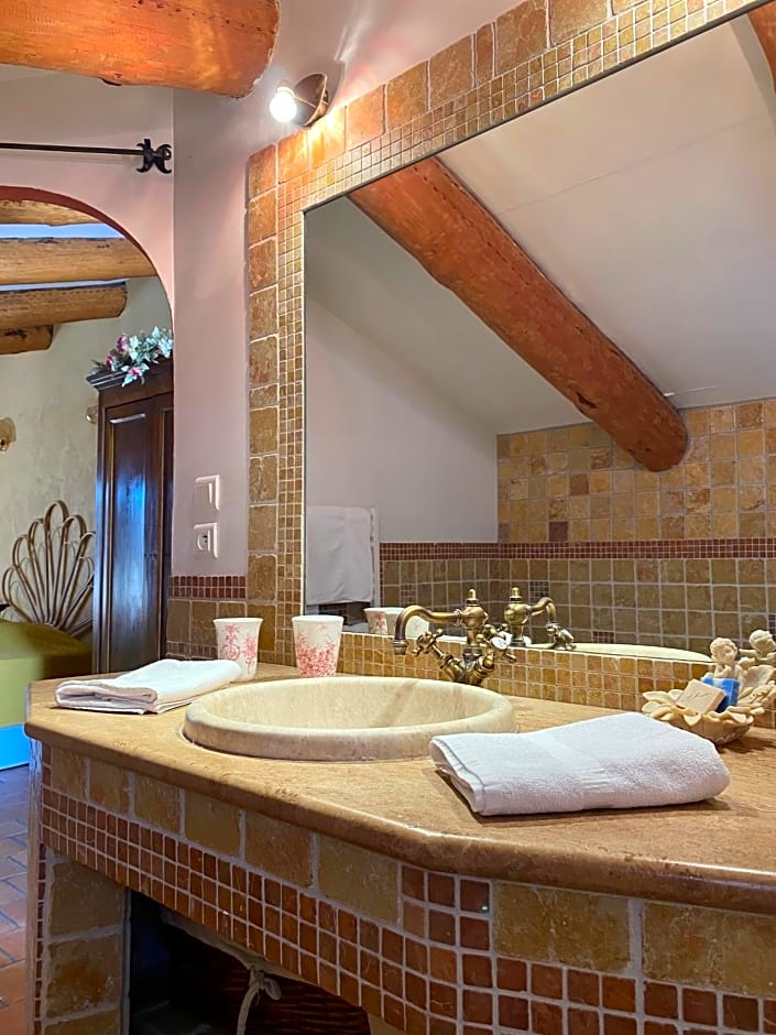 Chambres d'hôtes et studios de charme - A Mandria