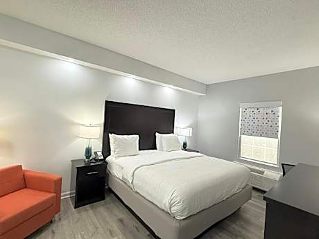 King Room with Bath Tub - Disability Access/Non-Smoking
