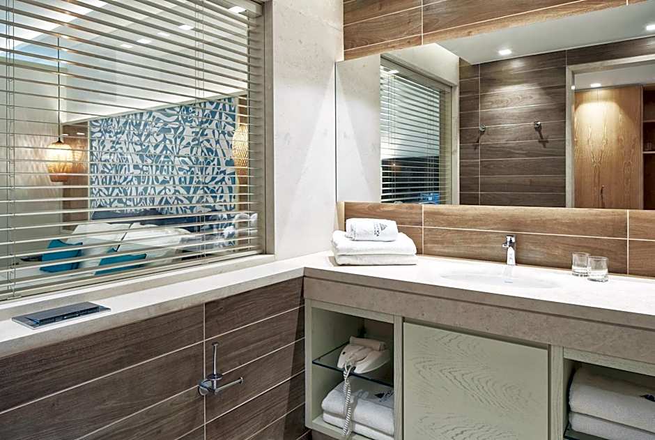 Atlantica Aegean Blue