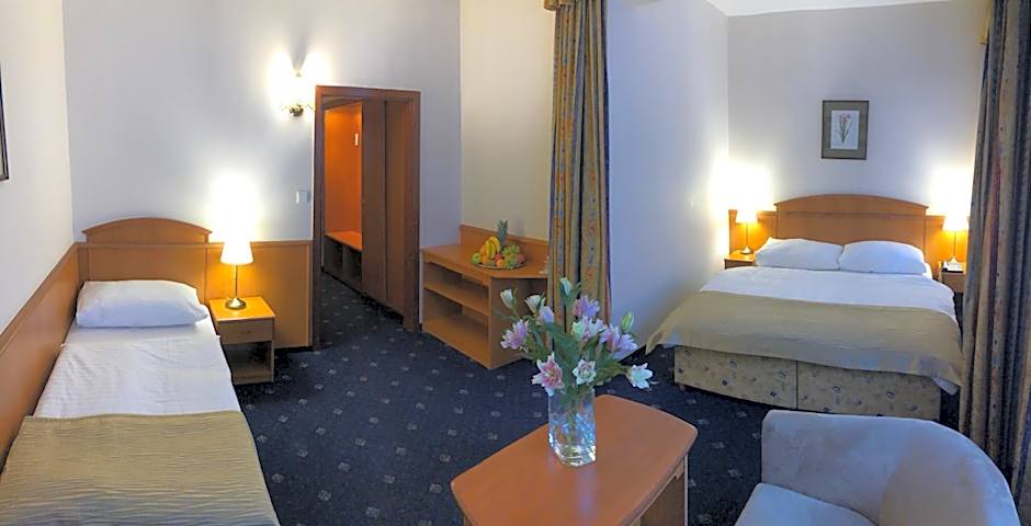 Hotel Kavalír Praha – Prague, PA
