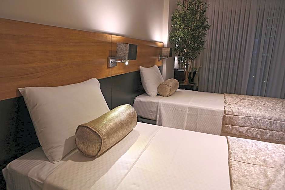 Kalevera Hotel