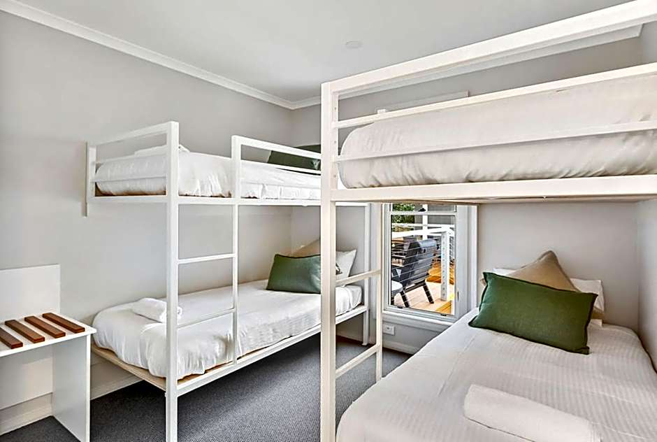 Reflections Scotts Head - Holiday Park