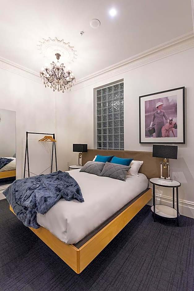 East Brunswick Hotel