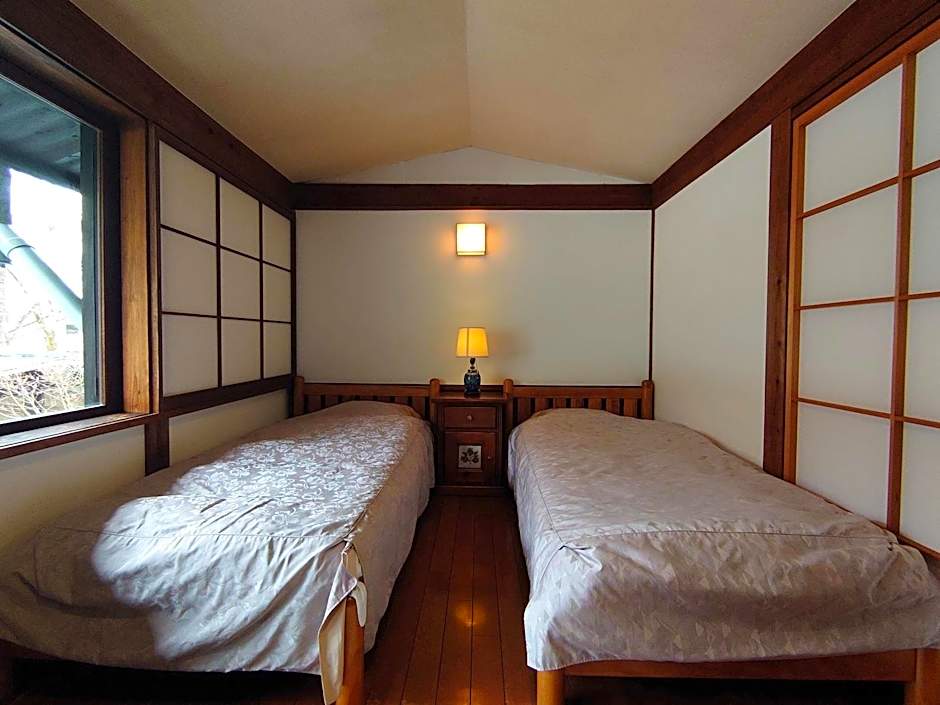 Auberge Kunugiya – Yufu, NM