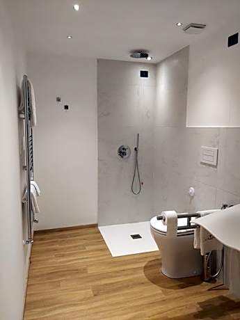 Twin Room - Disability Access