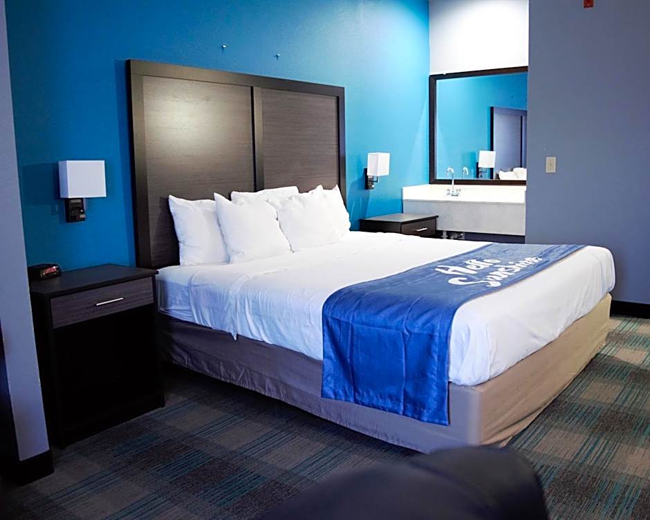 Days Inn by Wyndham Montgomery