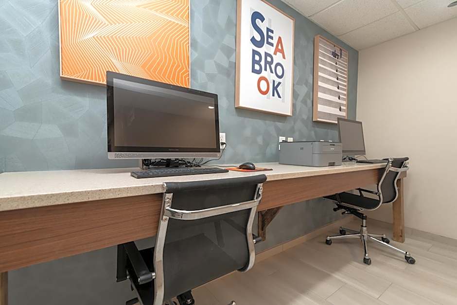 Holiday Inn Express Hotel & Suites Hampton South-Seabrook By IHG