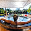 Sapphire Springs Holiday Park and Thermal Pools