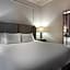 Royal Ariston Hotel