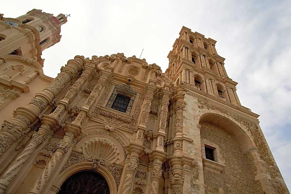 One Saltillo Aeropuerto