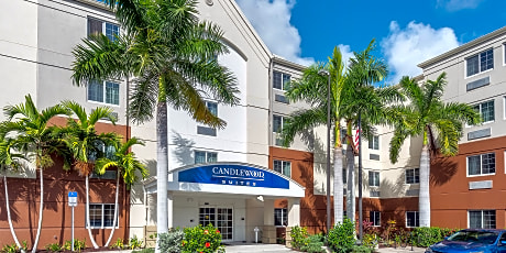 Candlewood Suites Fort Myers Sanibel Gateway