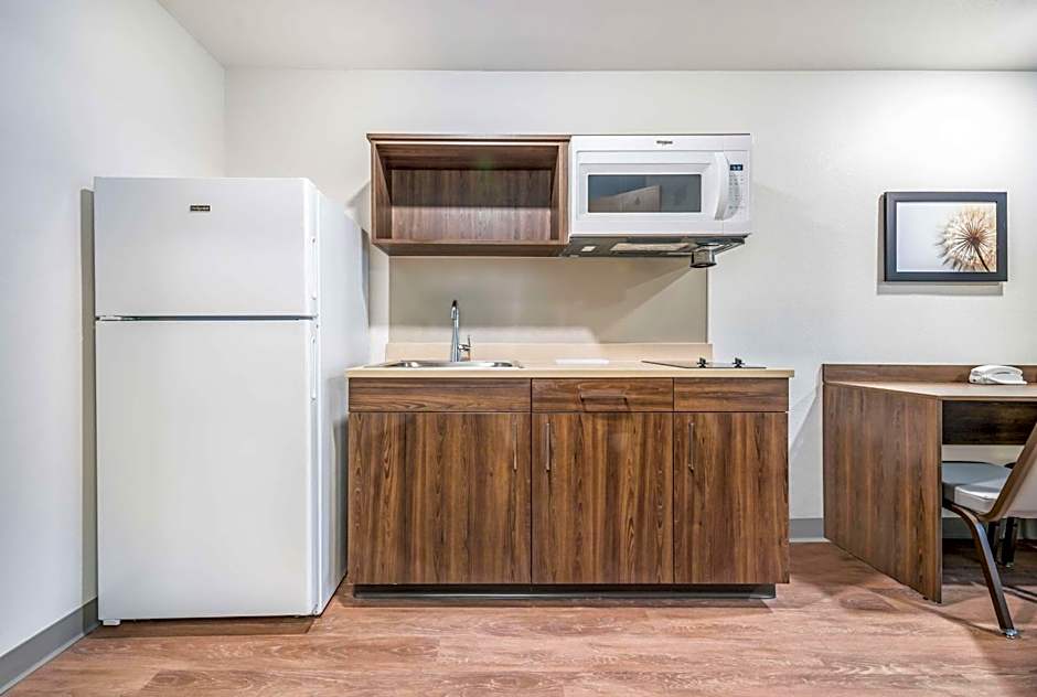 Extended Stay America Select Suites - Orlando - Kissimmee