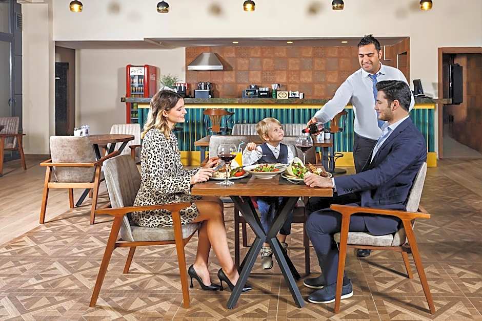 Optimum Luxury Hotel&Spa
