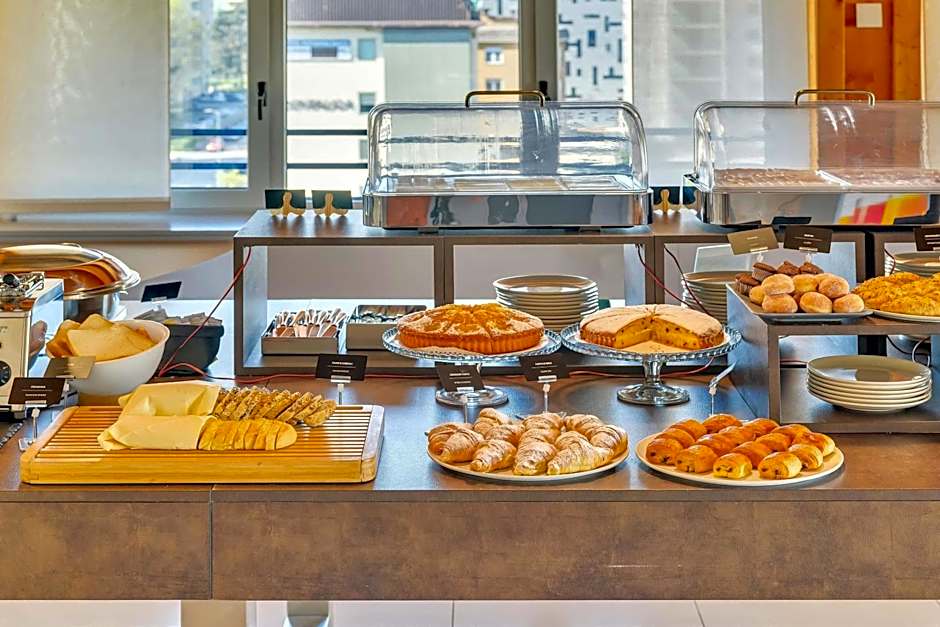 B&B HOTEL Milano La Spezia