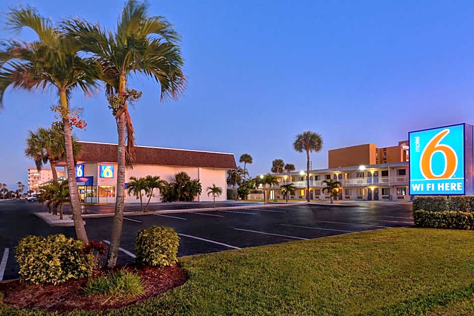 Motel 6-Cocoa Beach, FL