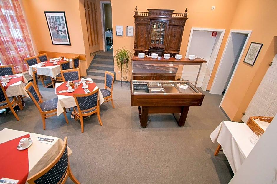 Hotel Garni am Markt - Businesshotel - Frühstücksbuffet - Fahrradabstellplatz - Hunde willkommen