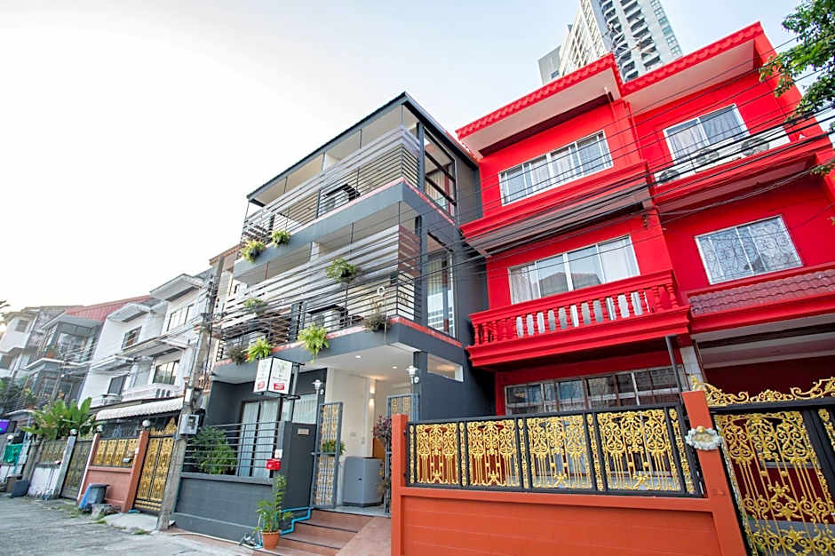 Nine Plus Loft (Guest House)